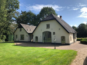 Villa Tess
